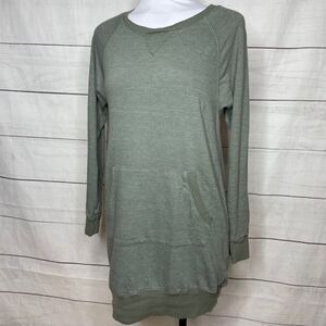 Splendid green knit tunic length top size XS